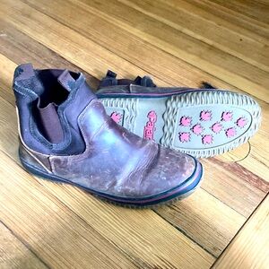 LAST CHANCE!!
Perfect condition leather boots!